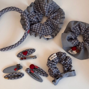British style grey plaid hair accessories set with scrunchies, headband and cute bear clips
