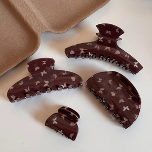 Set de 4 pinces à cheveux en acétate avec motifs papillons sur résine marron foncé