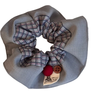 Patchwork fabric scrunchie with grey linen and red-blue plaid patterns for women