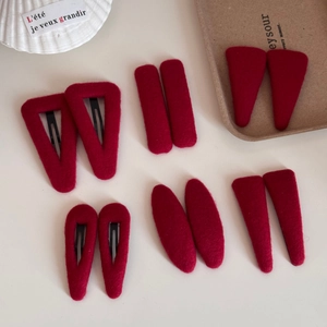Set of 12 elegant deep red felt hair clips in geometric shapes for women's hair styling