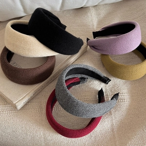 Knitted wide stripe headband set in 7 autumn colors with non-slip design for women