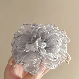 French Vintage Organza Flower Hair Claw Clip With Faux Artificial Pearl Elegant Smoky Gray Fabric Shark Clip For Women Hair Jewelry