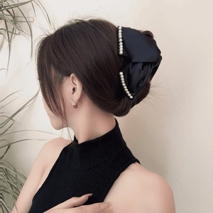 Pince à cheveux vintage en satin noir avec perles élégantes pour queue de cheval