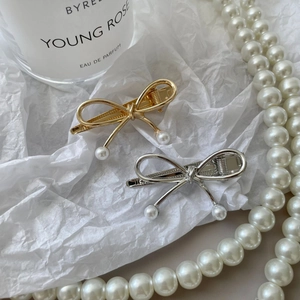 Fermaglio per Capelli a Fiocco in Metallo Con Perla Artificial Finta Oro Argento Clip a Becco d'Anatra per Donna Dolce Cool Accessori Moda