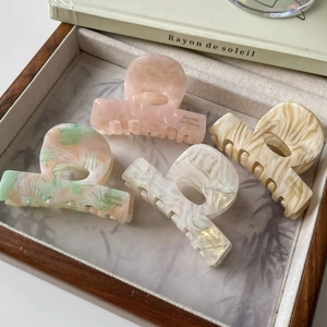 Lot de 4 pinces à cheveux en acétate style français aux couleurs pastel marbrées