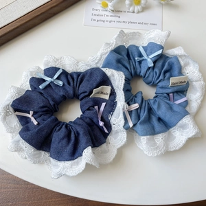 Chouchous Texture Denim Faits à la Main Avec Bordure en Dentelle et Nœud Papillon Doux Frais Anneau de Cheveux en Tissu pour Femmes