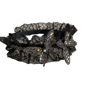 Serre-tête en dentelle noire avec strass brillants et papillons pailletés au design raffiné