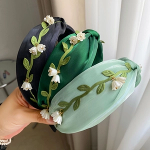 Eleganter Satin-Knoten-Haarreif Mit 3D-Maiglöckchen-Stickerei Wald-Stil Floral Haarschmuck Für Damen Und Mädchen