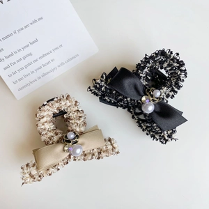 Vintage Tweed Bow Hair Claw Clip With Faux Artificial Pearl Camellia Rhinestone French Elegant Headwear For Women Hair Accessories