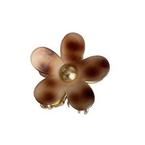 Pince à cheveux fleur en acétate avec résine ambrée et structure en métal doré poli