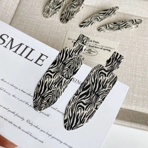 Zebra pattern acetate hair clip with metal duckbill clip for women daily styling