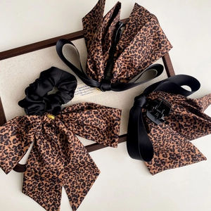 Élastiques à Cheveux Nœud Imprimé Léopard Chouchous en Tissu Vintage Ruban Satin Noir Pinces à Cheveux pour Femme