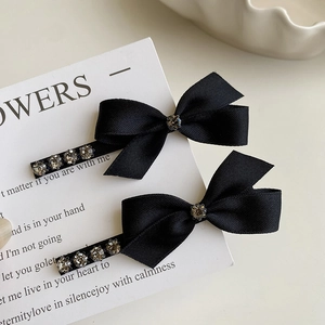 Elegante Fermaglio per Capelli a Fiocco in Tessuto Nero Con Decorazione in Strass Scintillanti Clip a Becco d'Anatra Accessori Capelli Donna