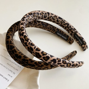 Vintage leopard print velvet padded headband with handmade label for autumn fashion