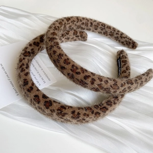 Women Vintage Leopard Print Plush Headband Korean Style Handmade Thick Hair Hoop Fashion Winter Hair Accessories