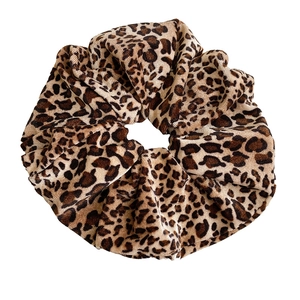 Retro leopard print velvet scrunchie with elastic cord for stylish hair styling
