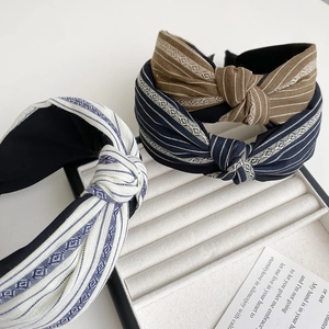 French Vintage Stripe Knotted Headband For Women Wide Brim Fabric Hairband With Geometric Pattern Retro Hair Accessories