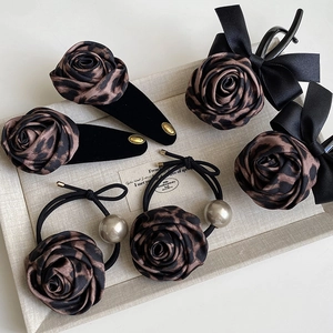 Vintage Leopard Rose Hair Clip Satin Bow Banana Clip Faux Artificial Pearl Hair Tie French Style Fashion Accessories For Women