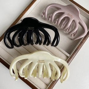 Large Octopus Hair Claw Clip Resin Shark Clip Minimalist Geometric Line Design Hair Styling Accessories For Women Girls