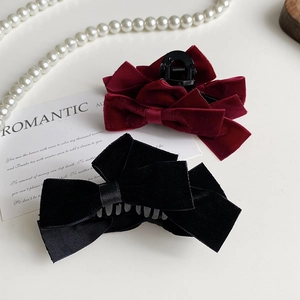 French Vintage Velvet Bow Hair Claw For Women Elegant Multi-layer Bowknot Shark Clip Autumn Winter Fashion Hair Accessories