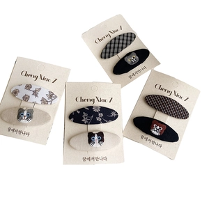 Lot de barrettes à motifs de chat mignon brodé et tissu à carreaux de style coréen