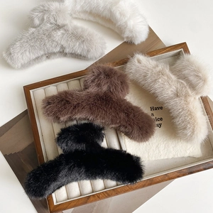 Elegante Pinza per Capelli in Peluche Pelliccia Sintetica per Donna Tinta Unita Stile Coreano Grande Fermaglio Accessori
