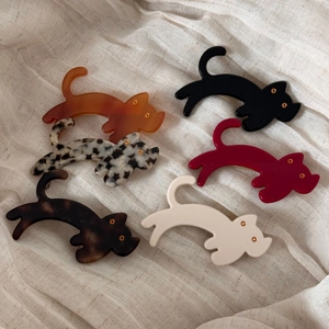 Set of 6 cute cat hair clips in various acetate patterns like tortoise and marble
