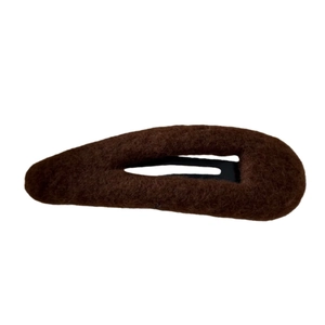 Barrette goutte en feutre de laine marron avec clip en métal pour coiffure chic