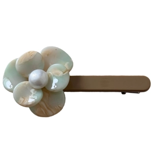 Elegant acetate flower hair clip with marble texture and pearl accent in center