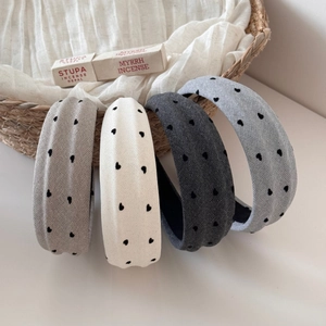 Flocked heart pattern headband set in grey and beige colors for stylish women