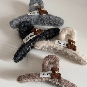 Cute faux fur bear hair claws in black grey beige and brown plush shark clips