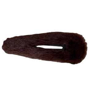 Dunkelbraune Plüsch Haarklammer in Wassertropfenform aus Kunstpelz für elegantes Styling