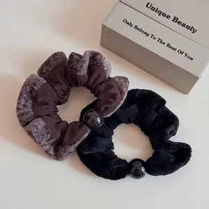 Vintage Plush Edge Scrunchie Round Bead Decoration Elegant Winter Hair Tie Soft Fabric Elastic Ponytail Holder For Women
