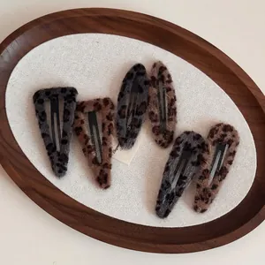 Vintage Leopard Print Faux Fur Hair Clips Maillard Style Plush BB Snap Clips For Women Girls Daily Hair Accessories