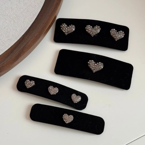 Lot de barrettes à cheveux en velours avec strass en cœur et finition floquée