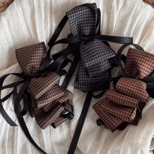 Plaid ribbon bow hair claw clip set with elegant long black streamers for women