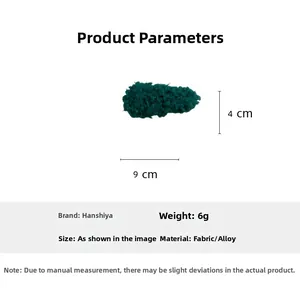 Detail specifications for dark green plush hair clip showing 9cm length and alloy material