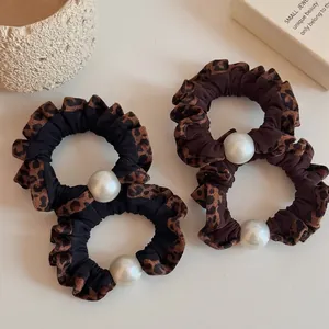 Vintage Leopard Print Hair Scrunchies With Large Faux Artificial Pearl Elegant Elastic Hair Ties For Women Daily Headwear Accessories