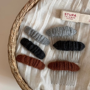 Knitted wool hair clip and metal comb 6-piece set in grey, black, and brown tones