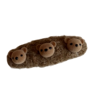 Barrette en peluche marron avec trois têtes d'ours en peluche pour coiffure d'hiver