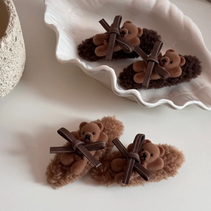 Plush bear and bow hair clips set in brown and khaki for autumn winter styling