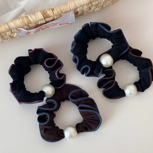 Set of 4 vintage pearl scrunchies with pleated chiffon fabric and contrasting edges