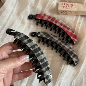 Three-piece set of checkered acetate banana hair clips with non-slip grips for thick hair
