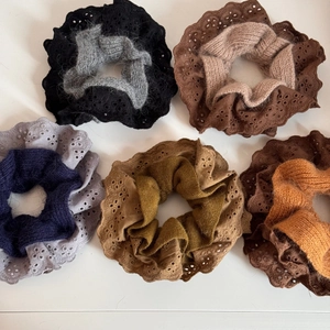 5-pack knitting and eyelet lace scrunchies in retro earth tones for autumn hair styling