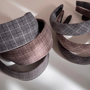 Handmade thick plaid fabric headband with wide brim and elegant houndstooth pattern