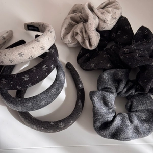 Floral print thick wool hair hoop and scrunchie set in grey and black tones
