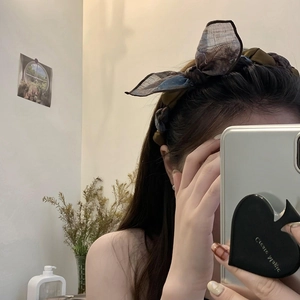 Sweet tie-dye bow headband for women featuring marble pattern fabric and casual chic style