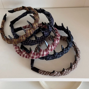 Five-piece plaid headband set with non-slip teeth for volume and daily styling
