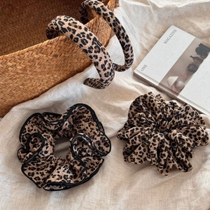 Vintage Leopard Print Hair Scrunchies And Headbands For Women Fashion Fabric Large Hair Ties Retro Hair Accessories Daily