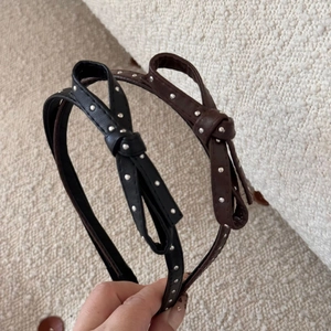 Chic polka dot leather headband set with bows in black and dark brown colors